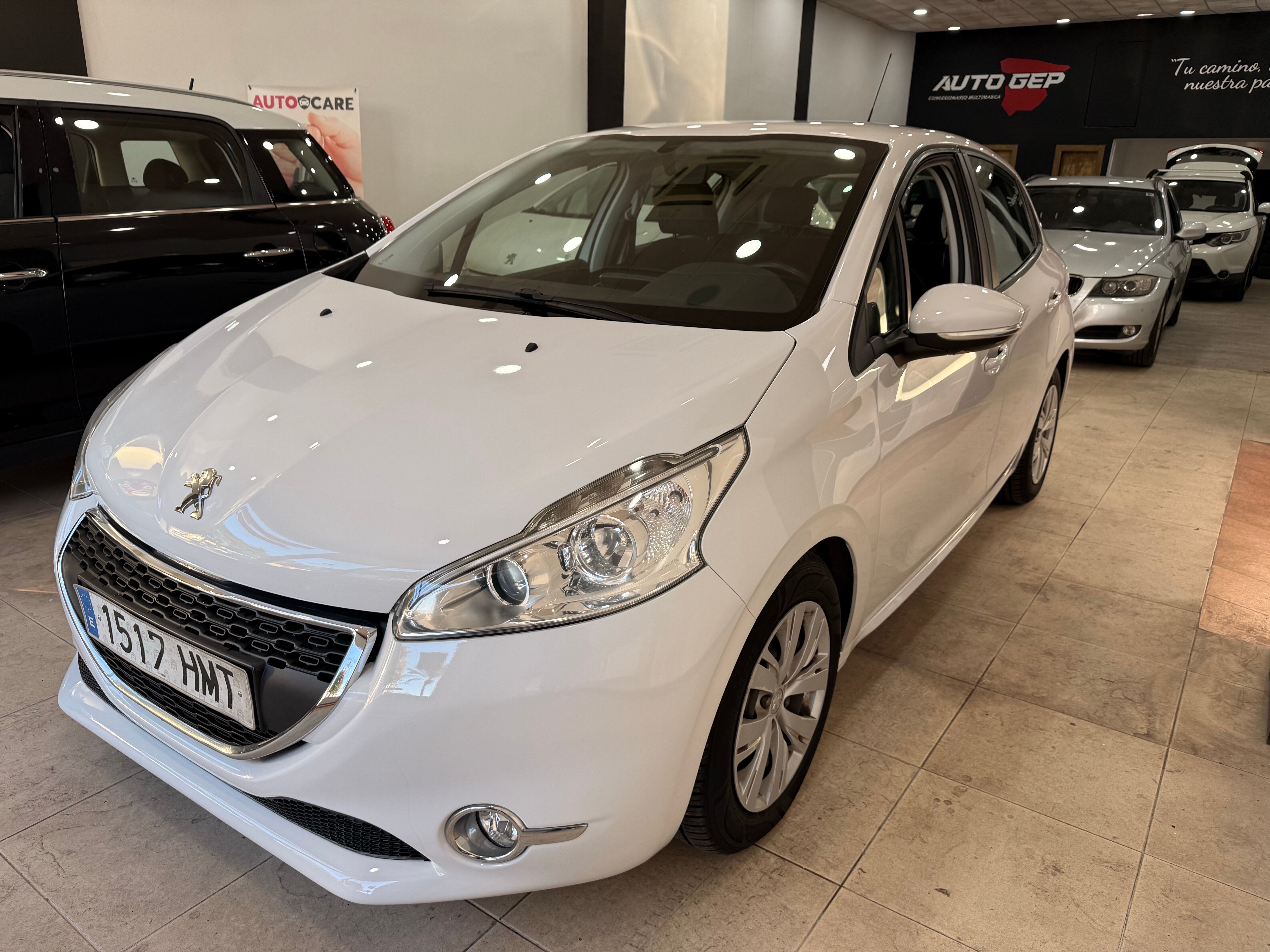PEUGEOT 208 (5P ACTIVE 1.6 e-HDi 92) en Almería