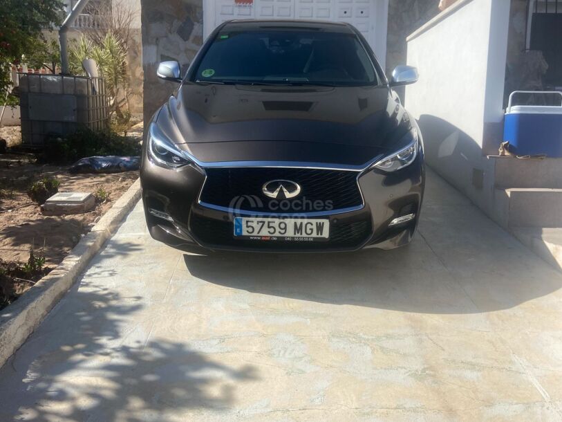 Foto del INFINITI Q30 2.0t Sport 7DCT