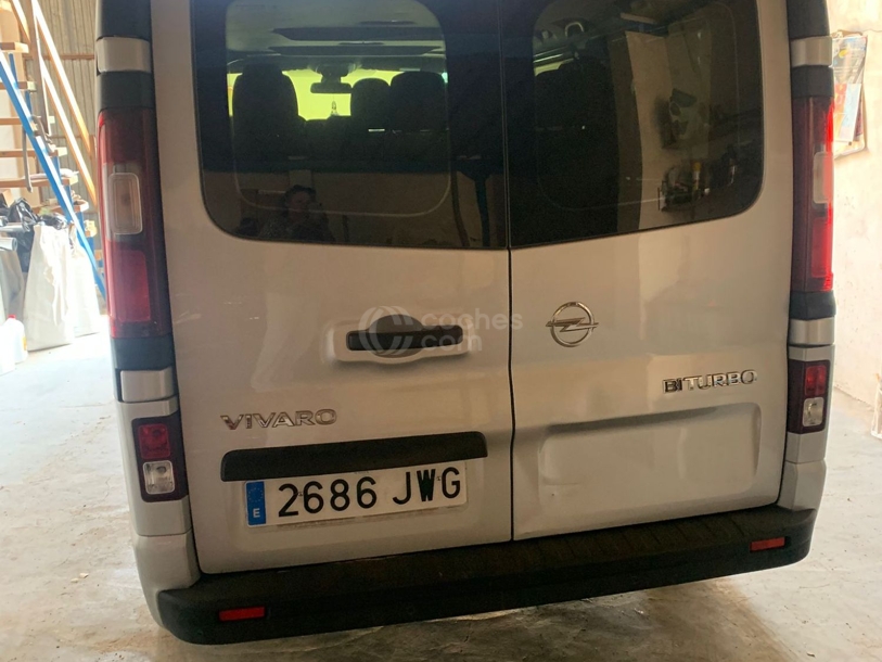 Foto del OPEL Vivaro Combi 9 1.6CDTi Biturbo S-S 27 L1 145