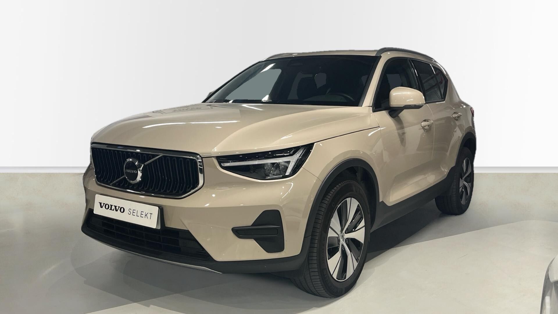 VOLVO XC40 (2.0 B3 CORE AUTO 163 5P) en Valencia