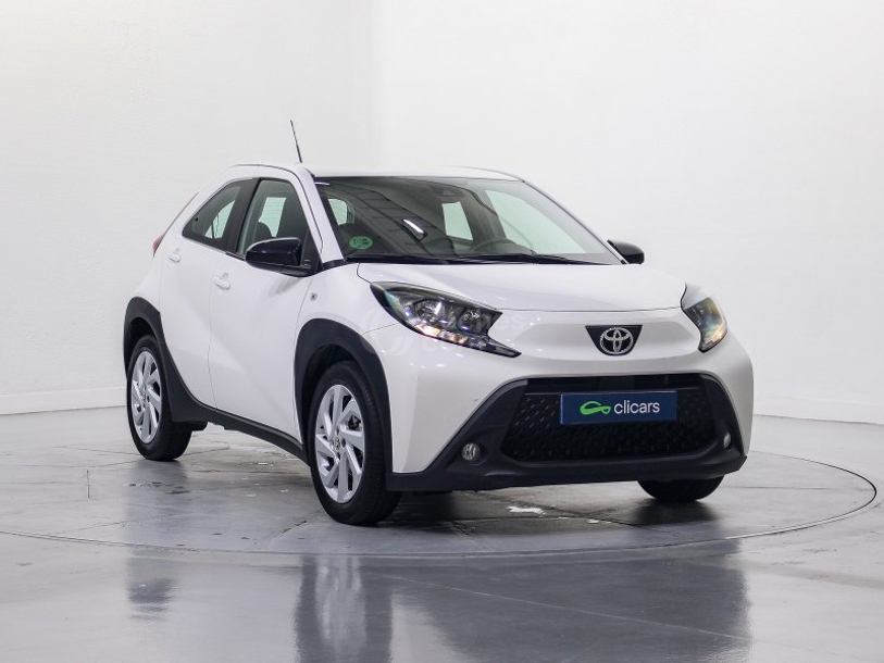 Foto del TOYOTA Aygo X Cross Play