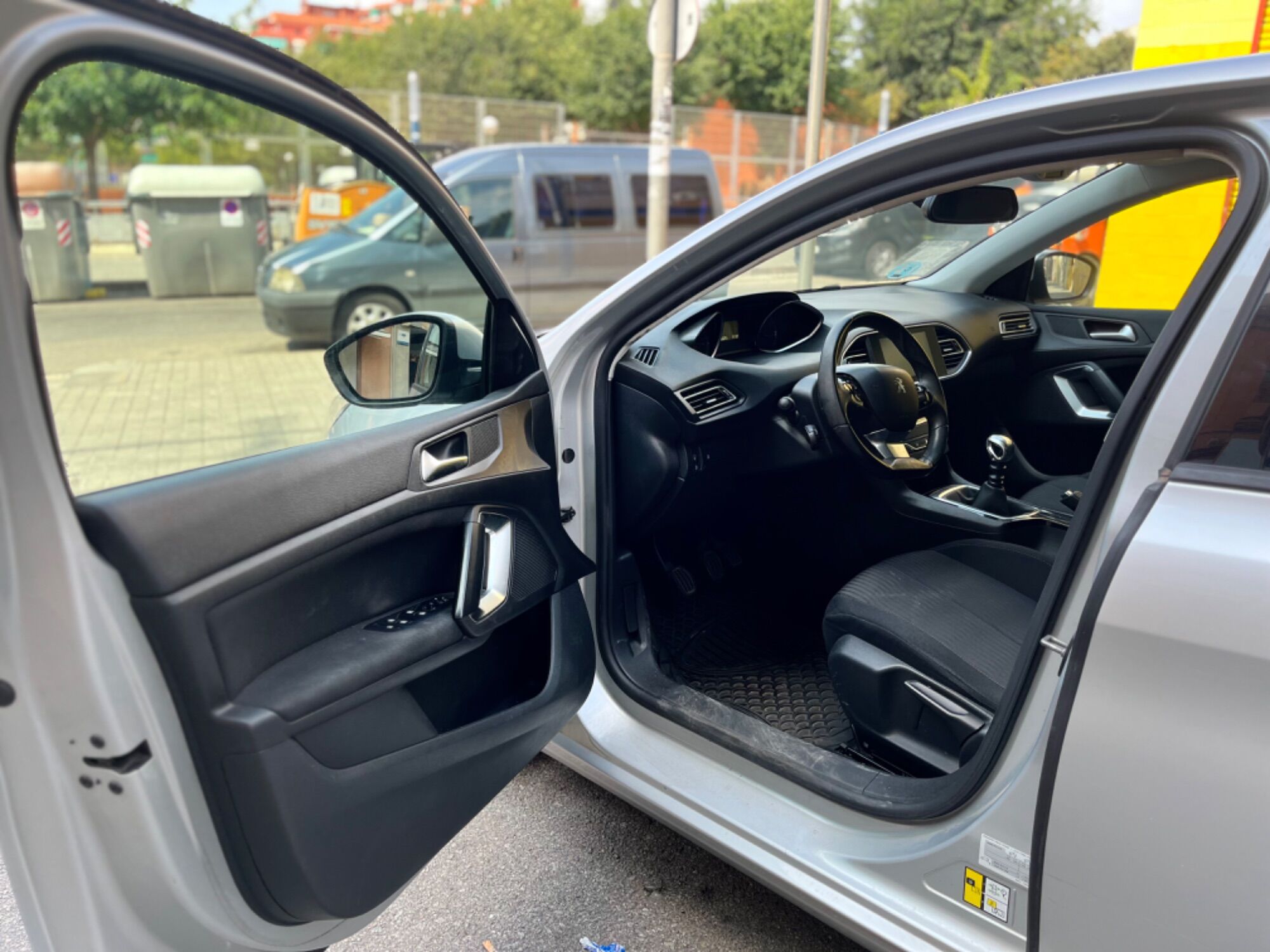 Foto del PEUGEOT 308 1.6 THP Active