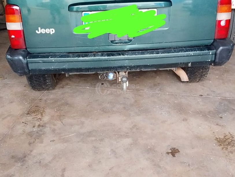 Foto del JEEP Cherokee 2.5TD Sport