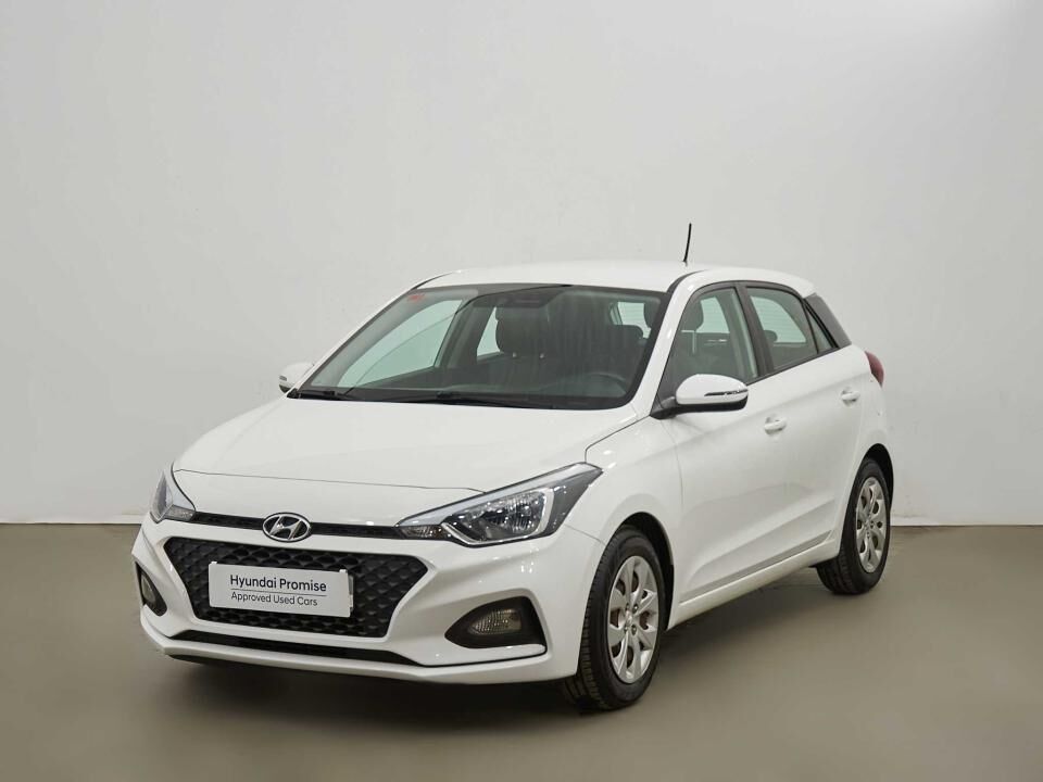 HYUNDAI i20 (1.2 MPI Essence LE) en Cádiz