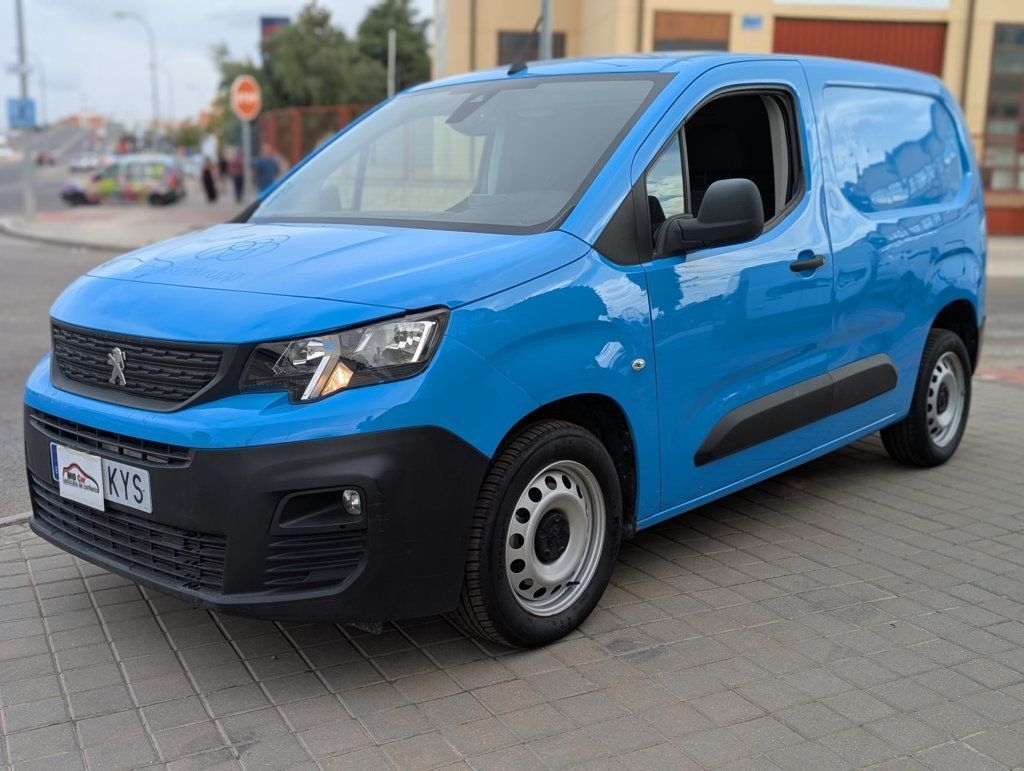 PEUGEOT Partner (1.6BlueHDI S&S Premium Long 1000kg 100) en Madrid