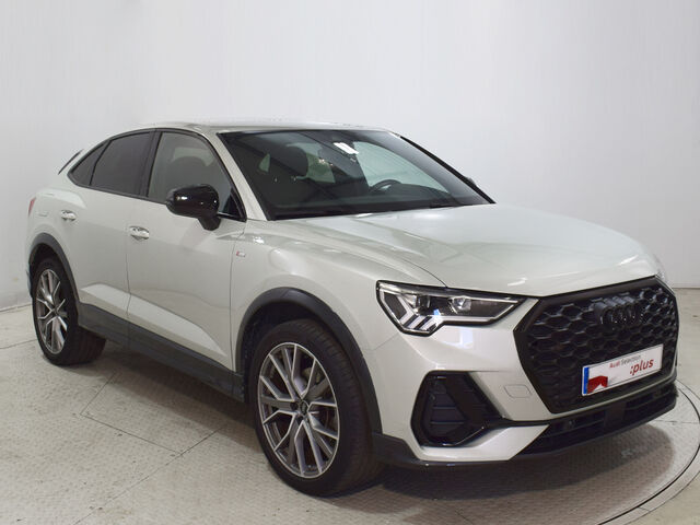 AUDI Q3 (Black line 35 TFSI 110 kW (150 CV) S tronic) en León