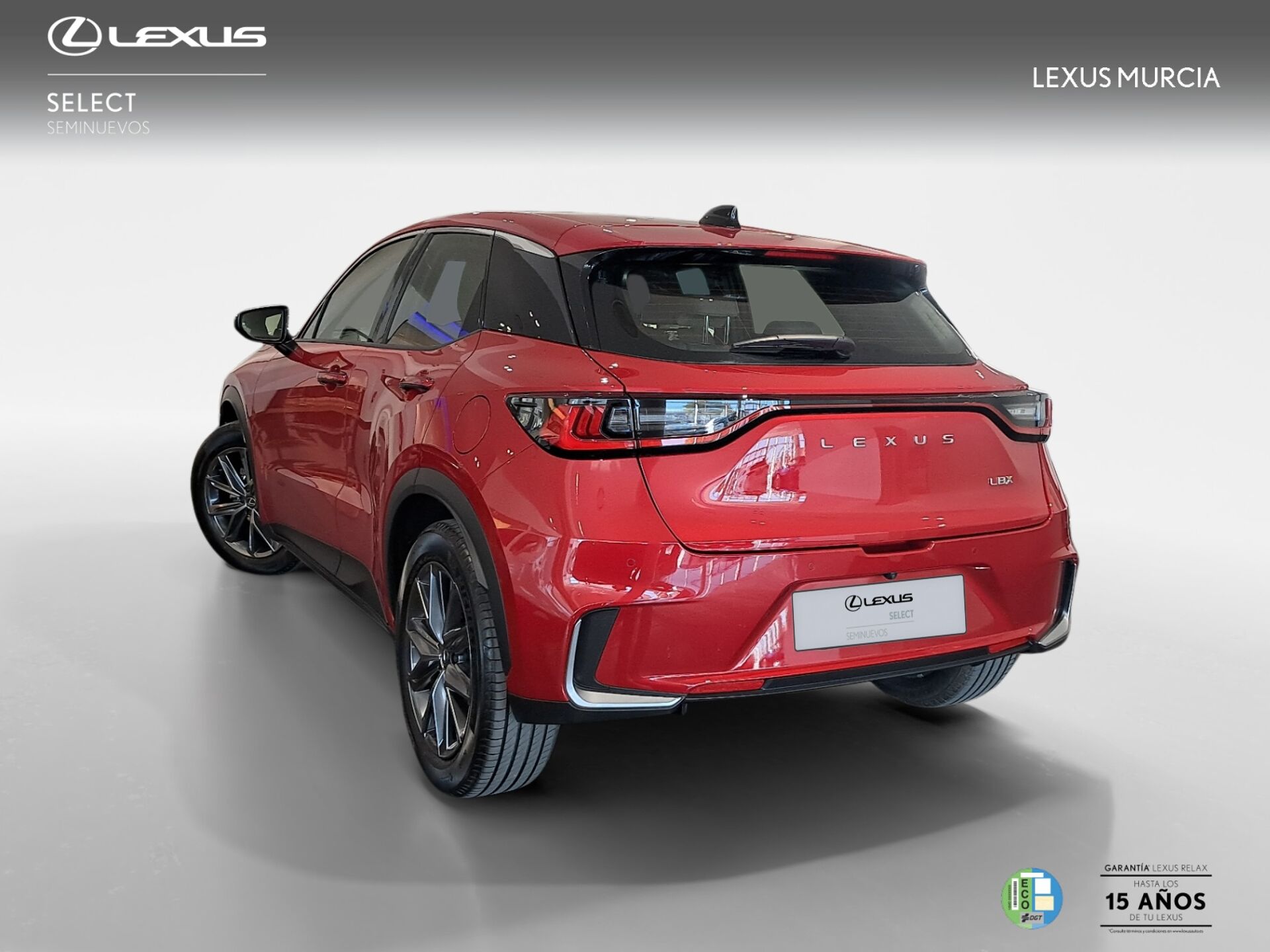 Imagen 2 de LEXUS LBX