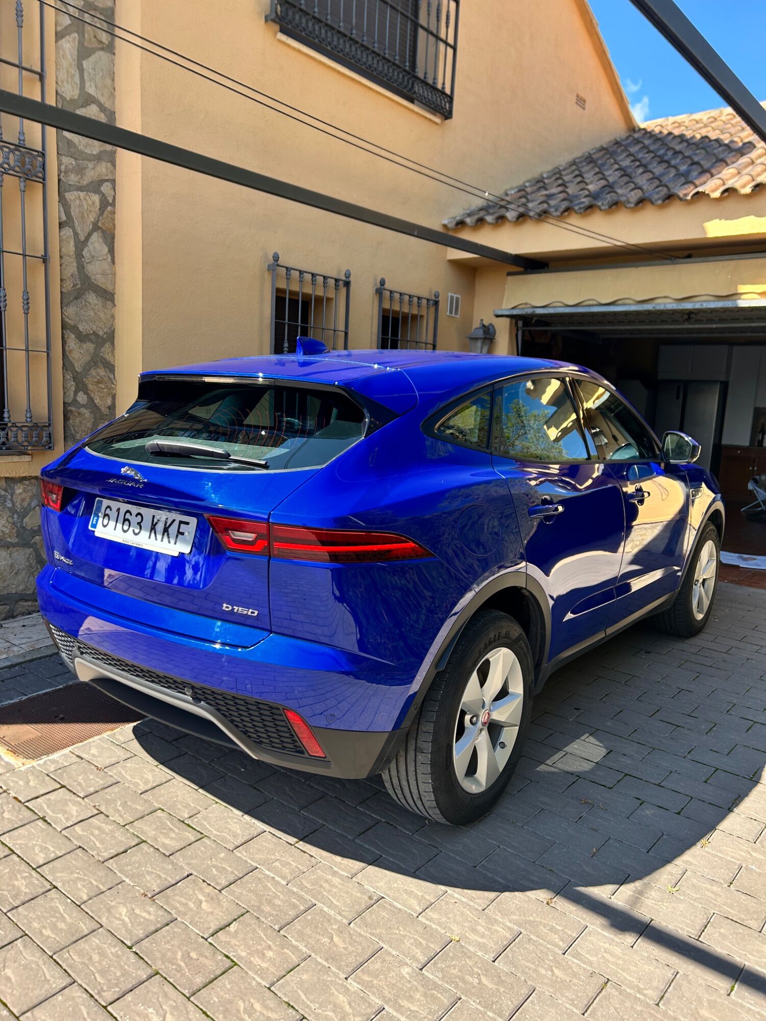 Foto del JAGUAR E-Pace 2.0D I4 R-Dynamic S AWD 150