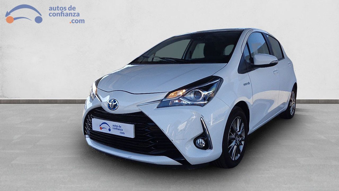 TOYOTA Yaris (1.5 HYBRID ACTIVE) en Córdoba