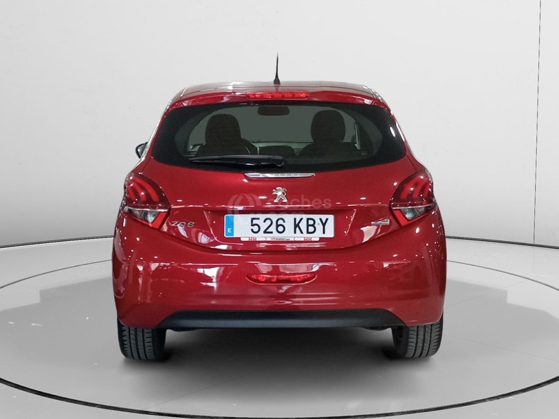 Foto del PEUGEOT 208 1.2 PureTech S&S Allure 110