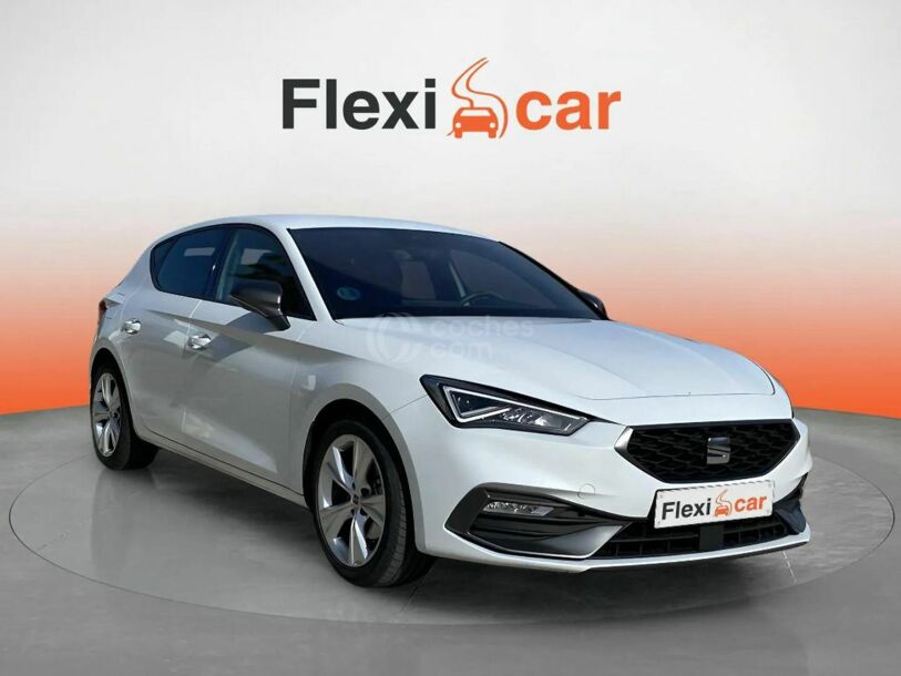 Foto del SEAT León 1.0 eTSI S&S FR DSG-7 110