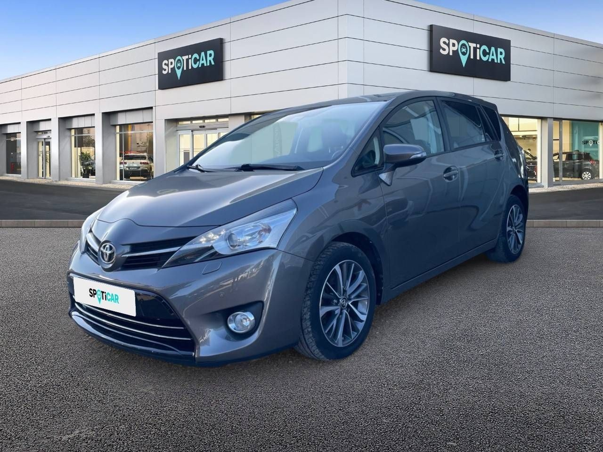 Imagen de TOYOTA Verso