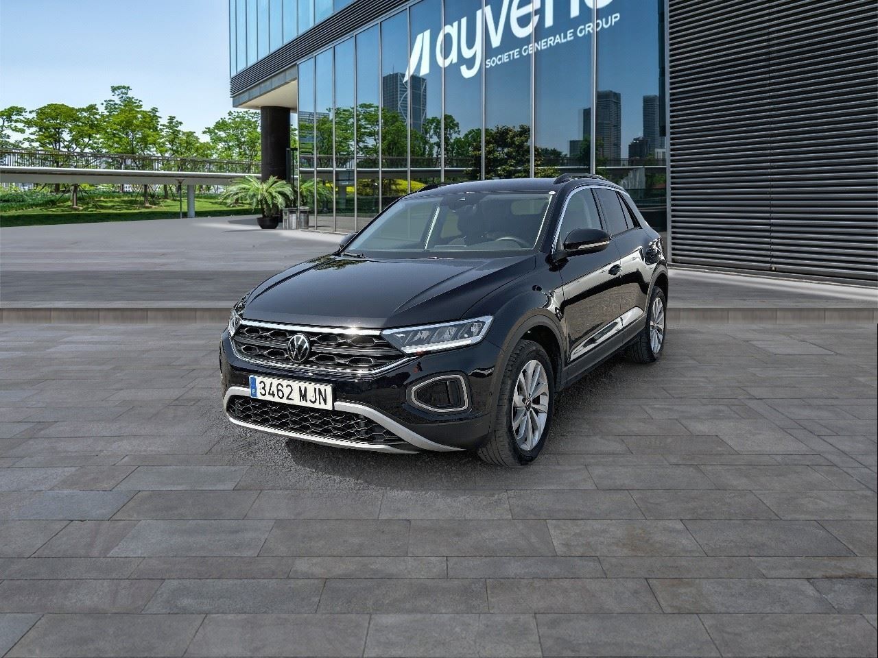 VOLKSWAGEN T-Roc (Life 1.5 TSI 110 kW (150 CV) DSG) en Madrid