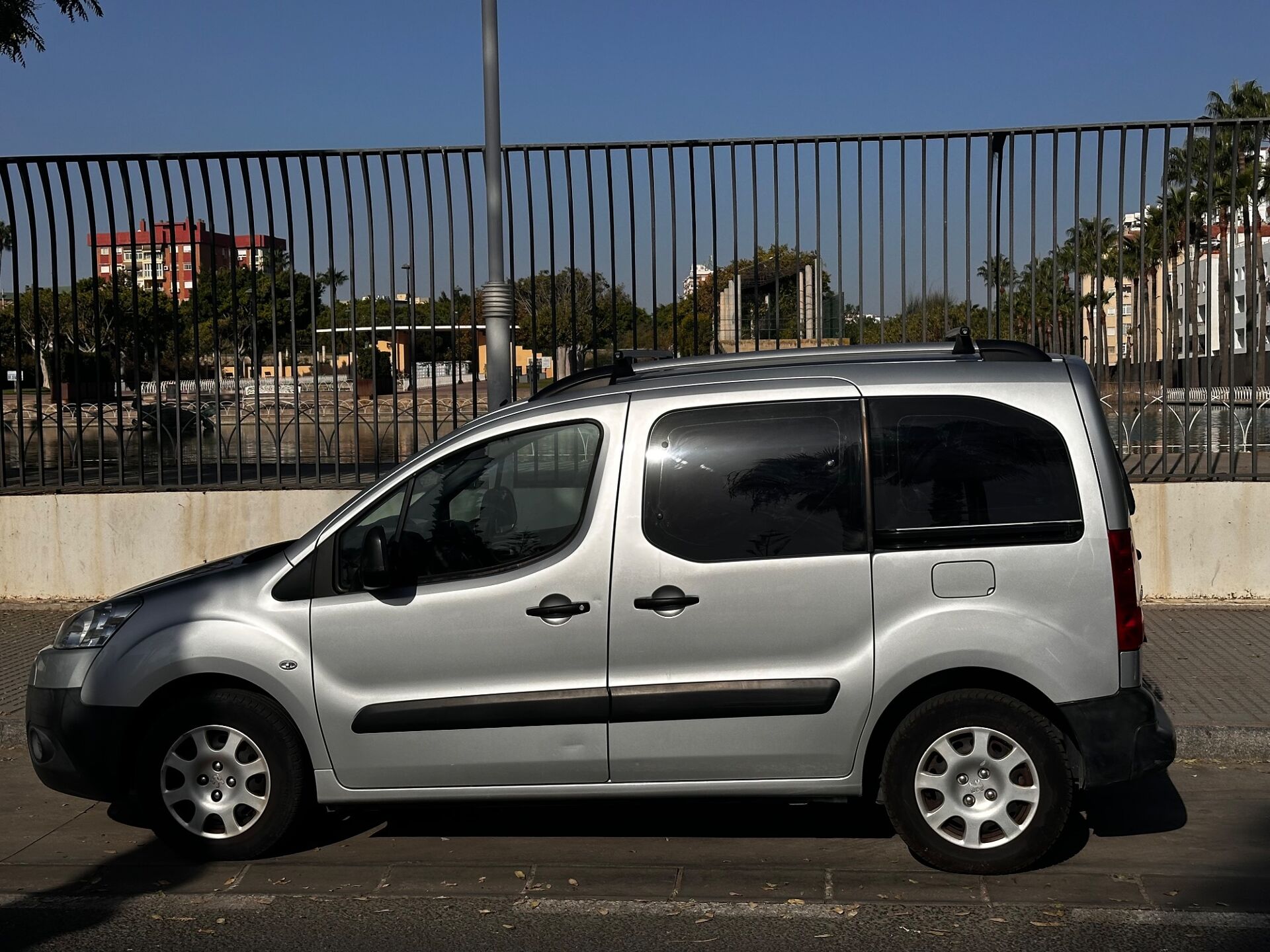 Imagen 2 de PEUGEOT Partner