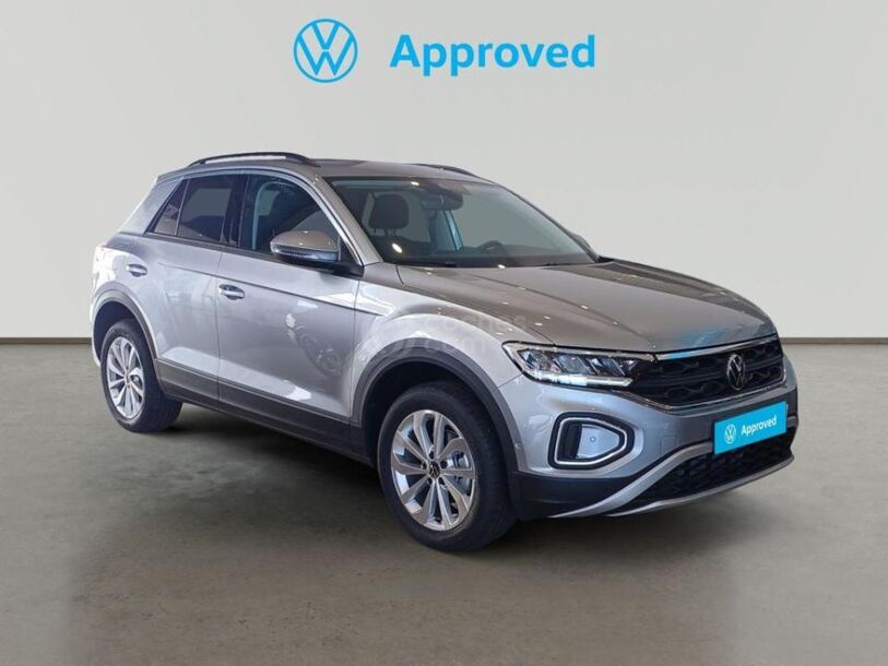 Foto del VOLKSWAGEN T-Roc 1.5 TSI Más Dark DSG7