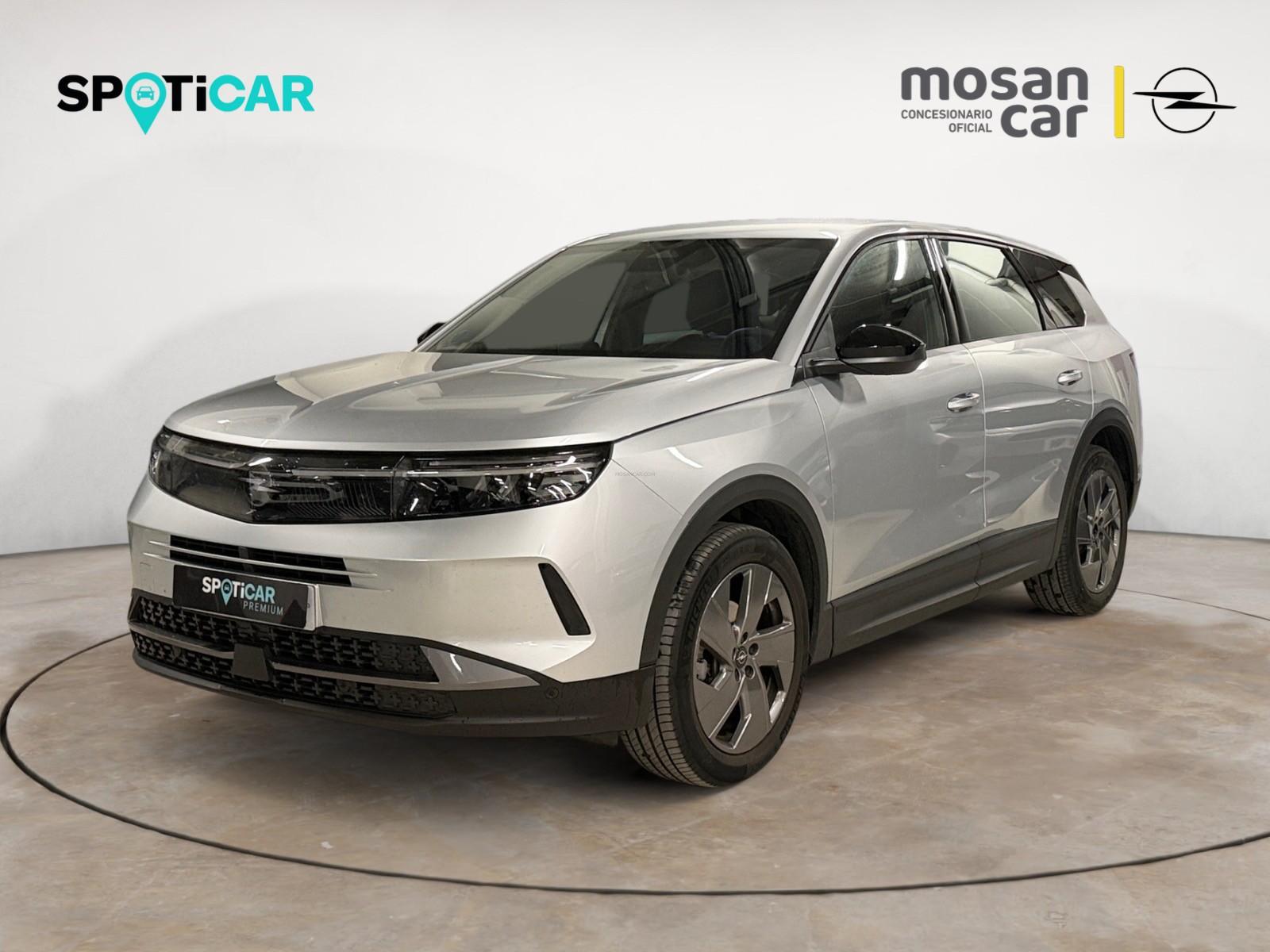 Foto del OPEL Grandland 1.2T XHT Hybrid S&S Edition eDCT6 145