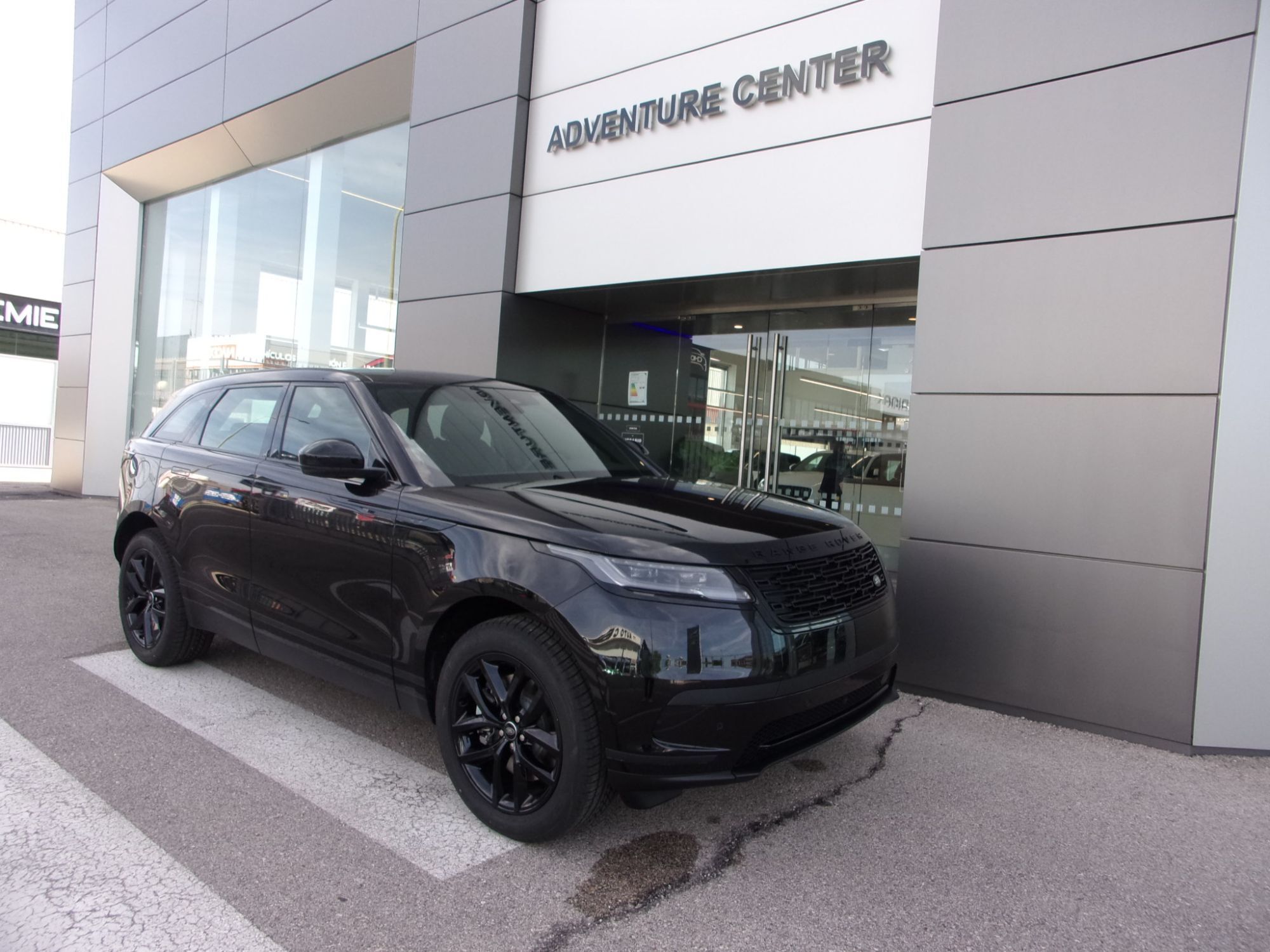 LAND ROVER Range Rover Velar (2.0 i4 PHEV S 4WD Aut. 404) en Madrid