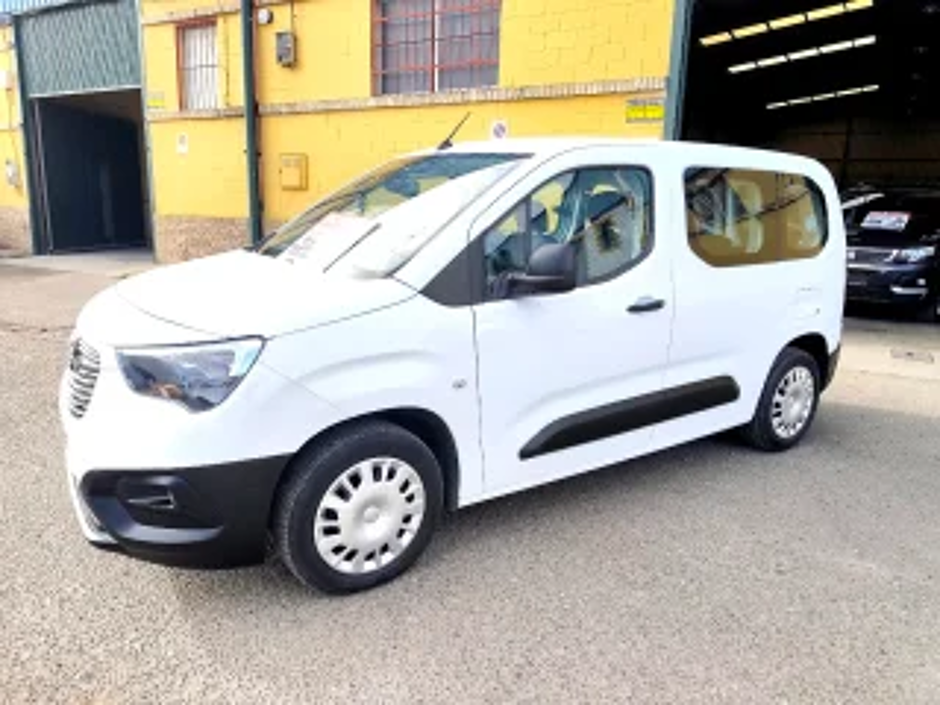 Imagen 3 de OPEL Combo