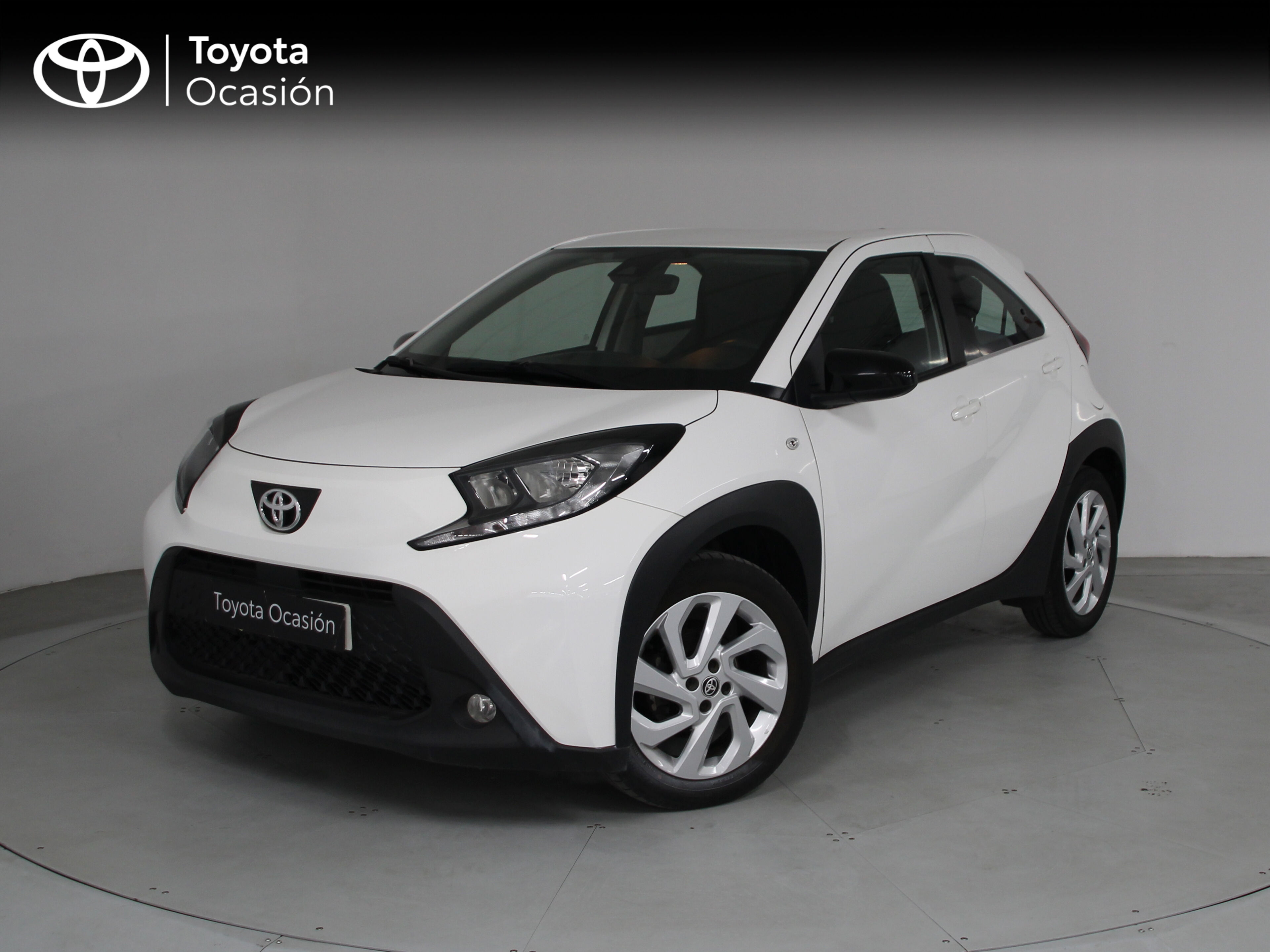 Foto del TOYOTA Aygo X Cross Play