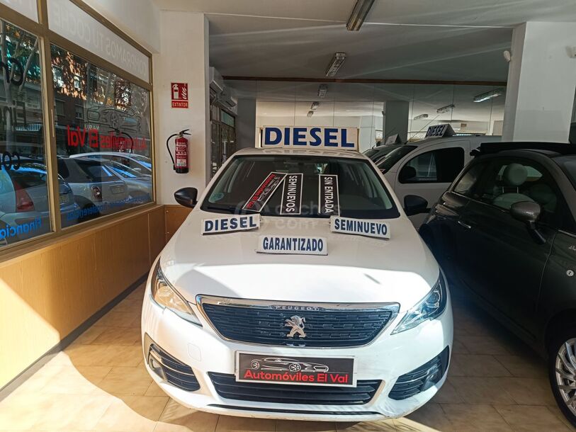 Foto del PEUGEOT 308 1.6BlueHDi S&S Style 100