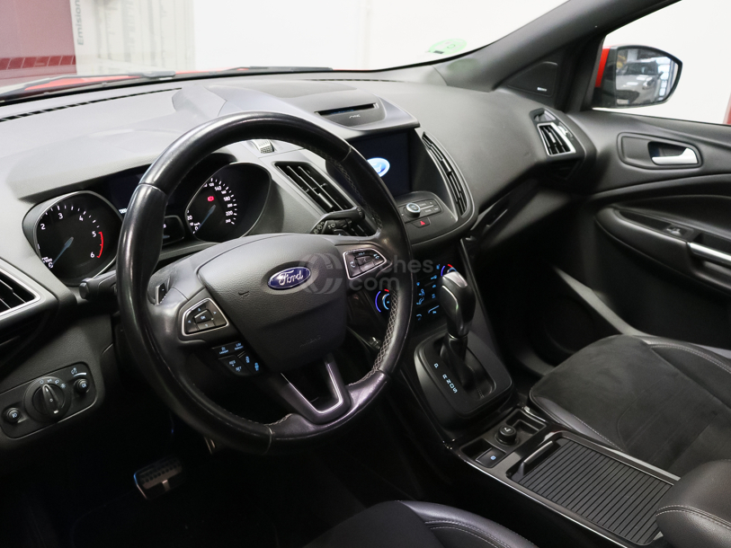Foto del FORD Kuga 2.0TDCi Titanium 4x4 Powershift 150