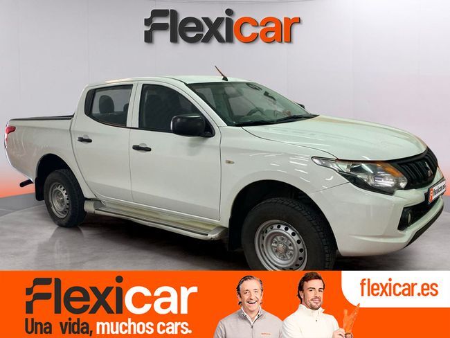 MITSUBISHI L200 (C/C 250 DI-D M-Pro) en Cáceres