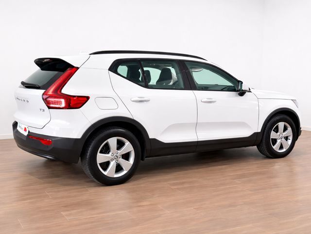 Foto del VOLVO XC40 T3