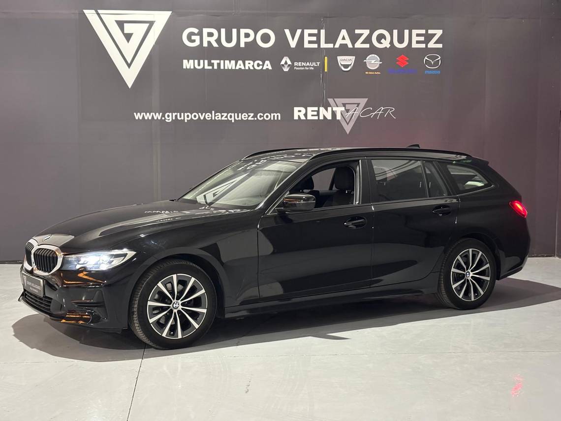 BMW Serie 3 (320d Auto.Touring -) en Sevilla