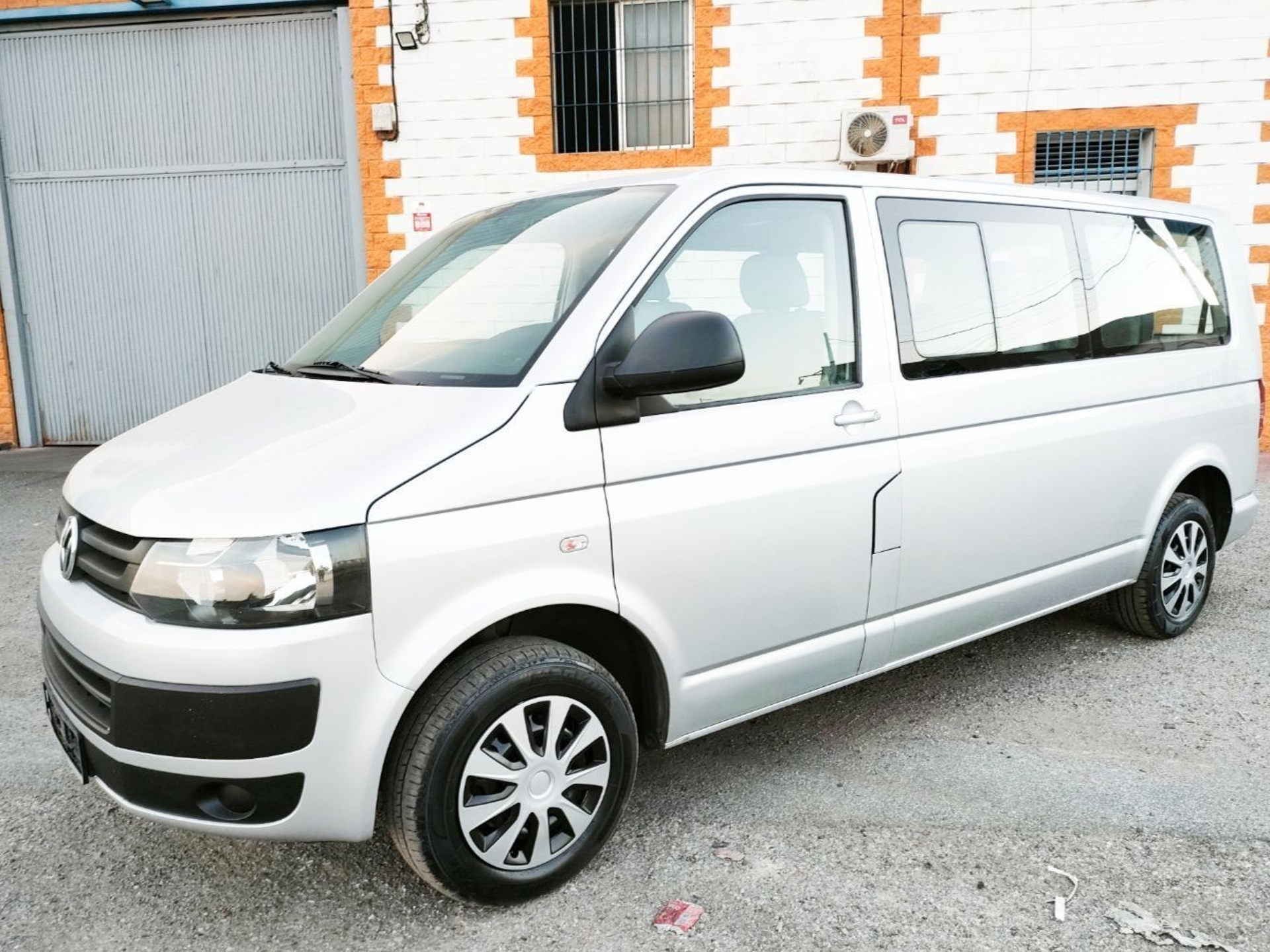 Imagen de VOLKSWAGEN Caravelle