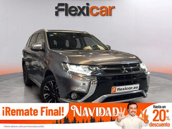 MITSUBISHI Outlander (2.0 PHEV Kaiteki Auto 4WD) en Barcelona