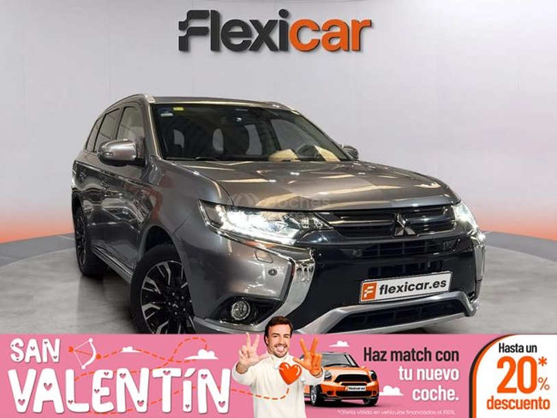 Foto del MITSUBISHI Outlander PHEV Kaiteki 4WD