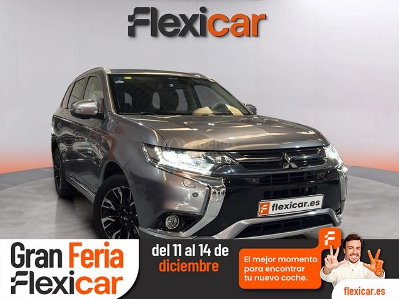 Foto del MITSUBISHI Outlander PHEV Kaiteki 4WD