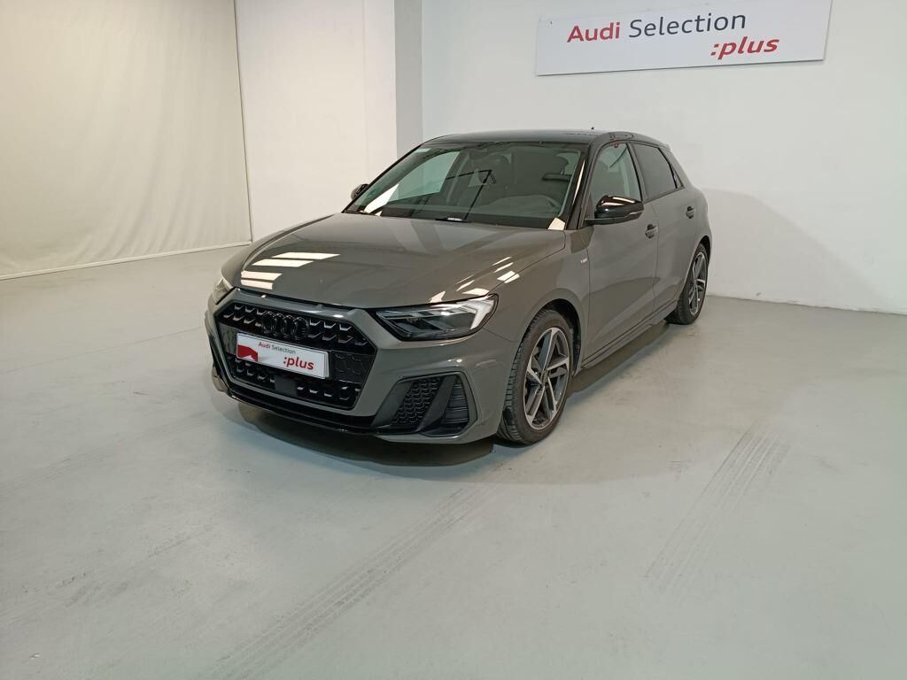 AUDI A1 (Adrenalin Black edition 30 TFSI 85 kW (116 CV)) en Alicante