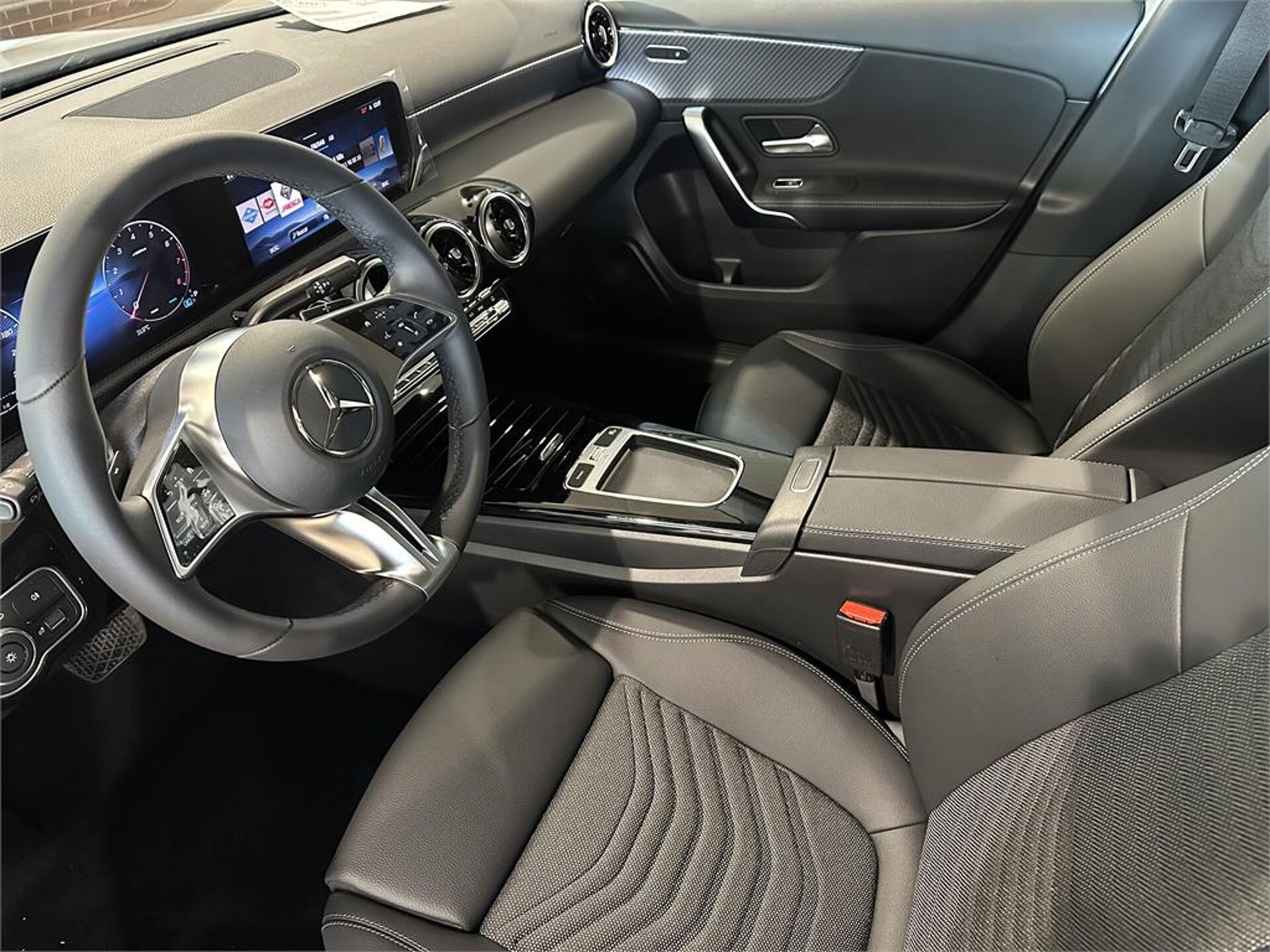 Imagen 3 de MERCEDES Clase A