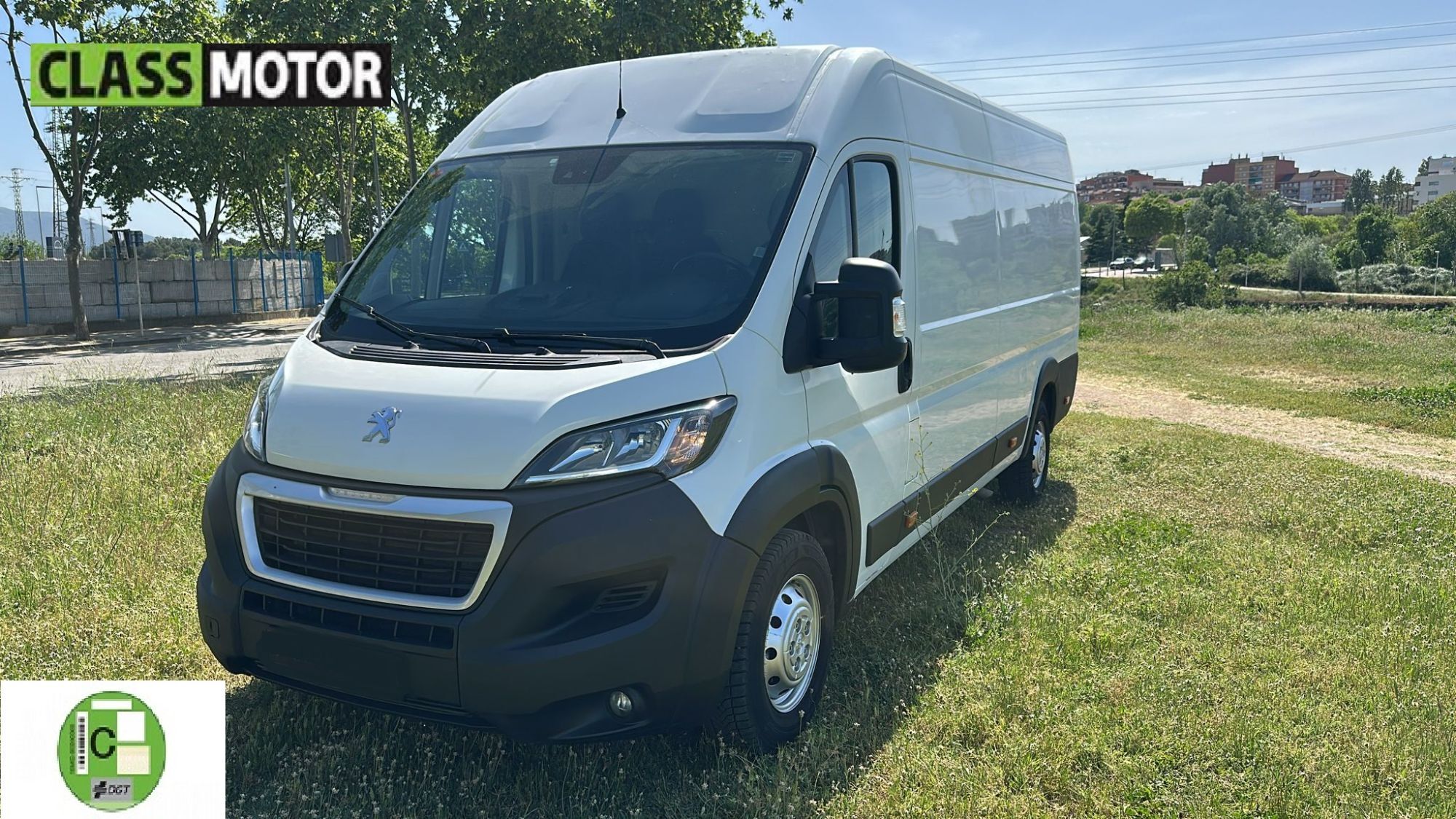 Foto del PEUGEOT Boxer Furgón 2.2BlueHDI 435 L4H2 S&S 140