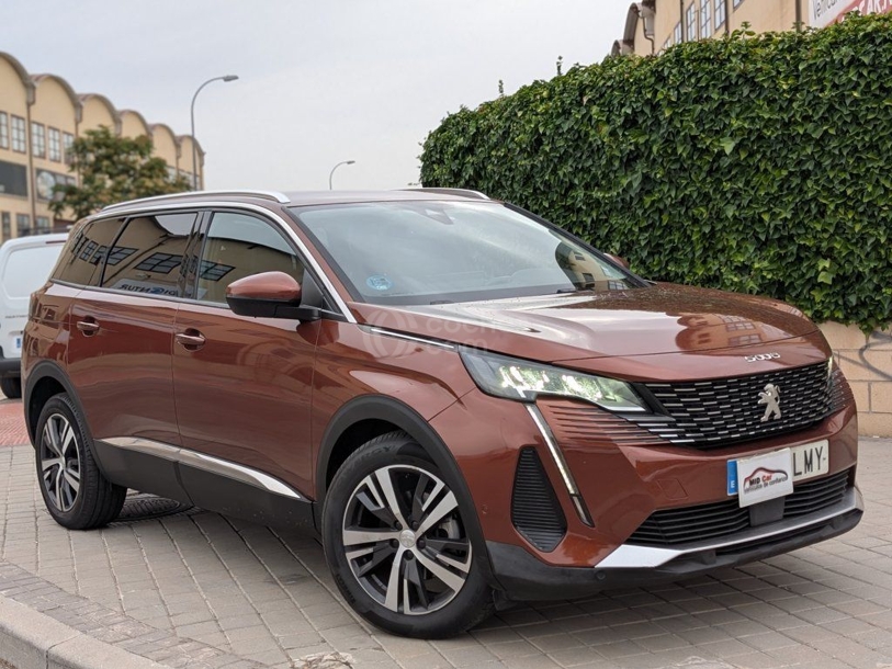 Foto del PEUGEOT 5008 2.0BlueHDi S&S Allure Pack EAT8 180