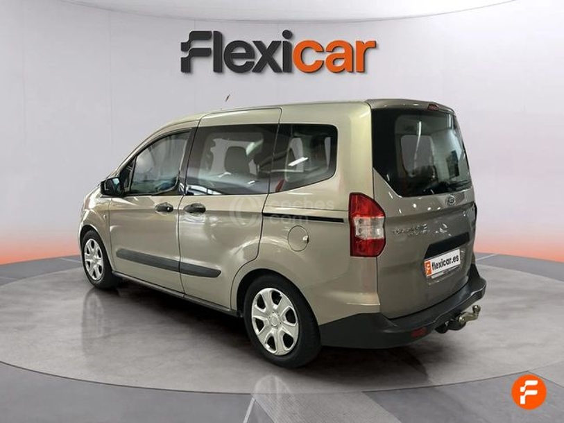 Foto del FORD Tourneo Courier 1.0 Ecoboost Ambiente