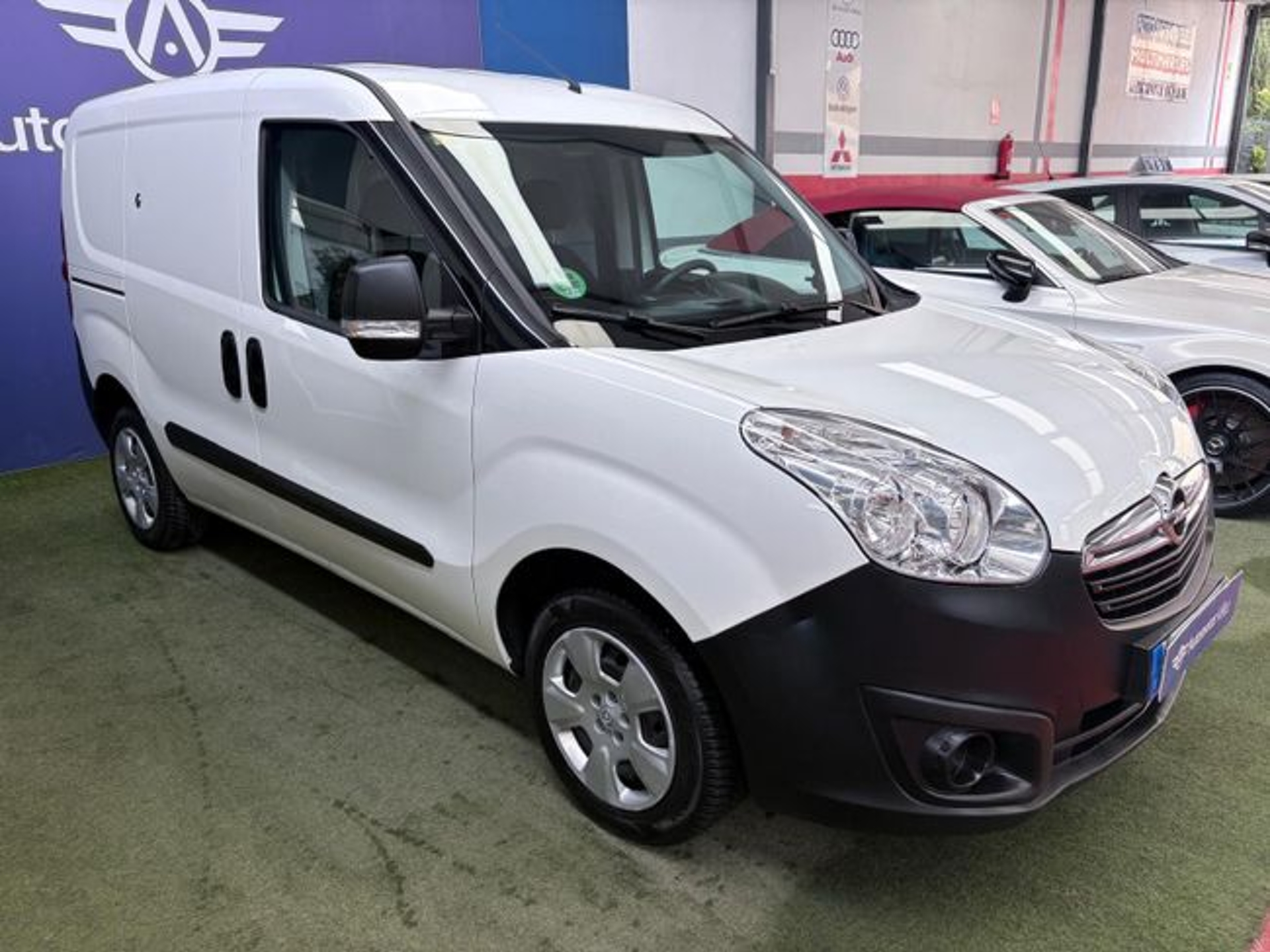 Imagen de OPEL Combo