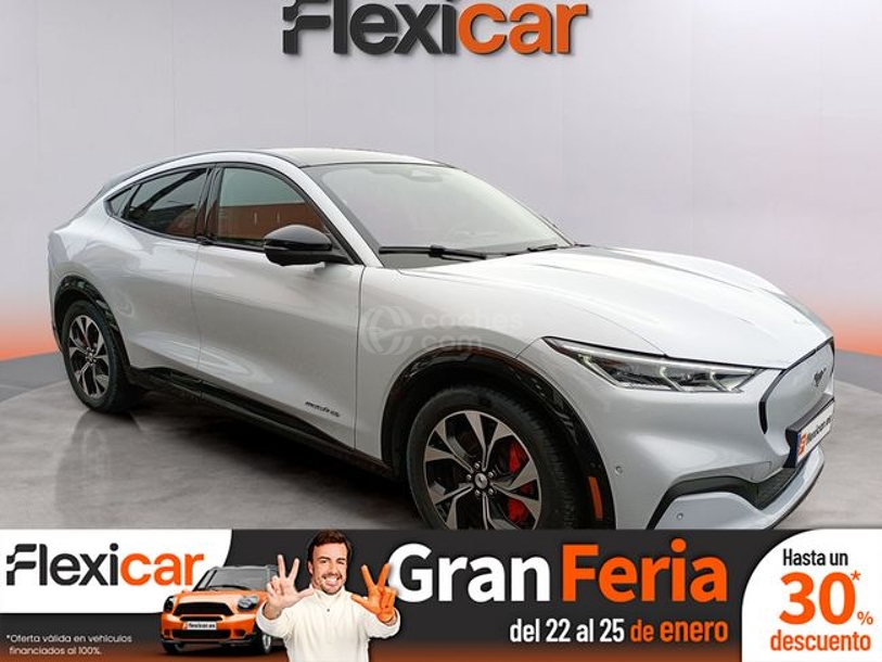 Foto del FORD Mustang Mach-E AWD Rango estandar