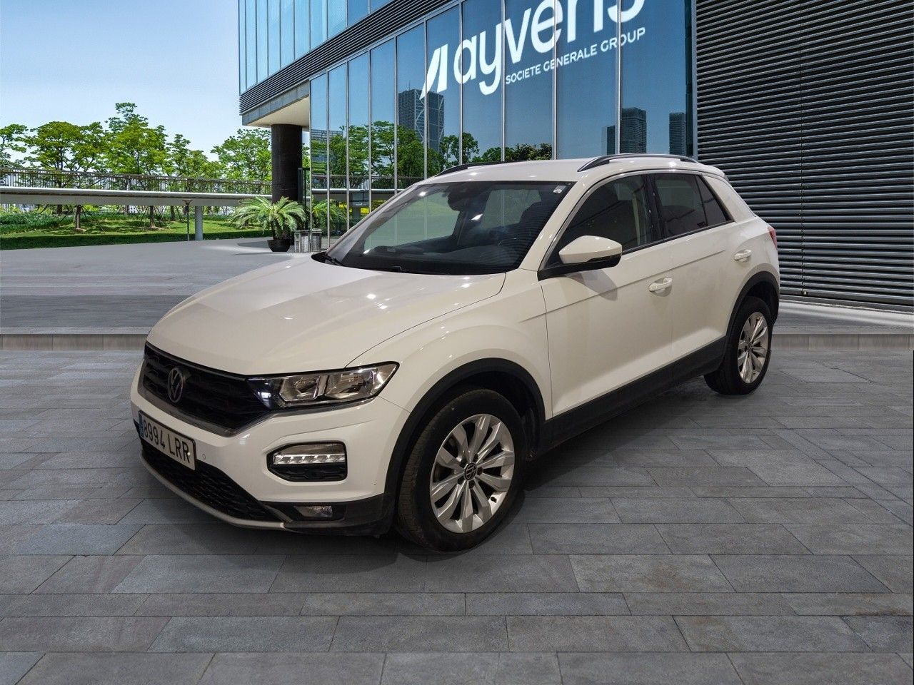 VOLKSWAGEN T-Roc (Advance 1.0 TSI 81 kW (110 CV)) en Madrid