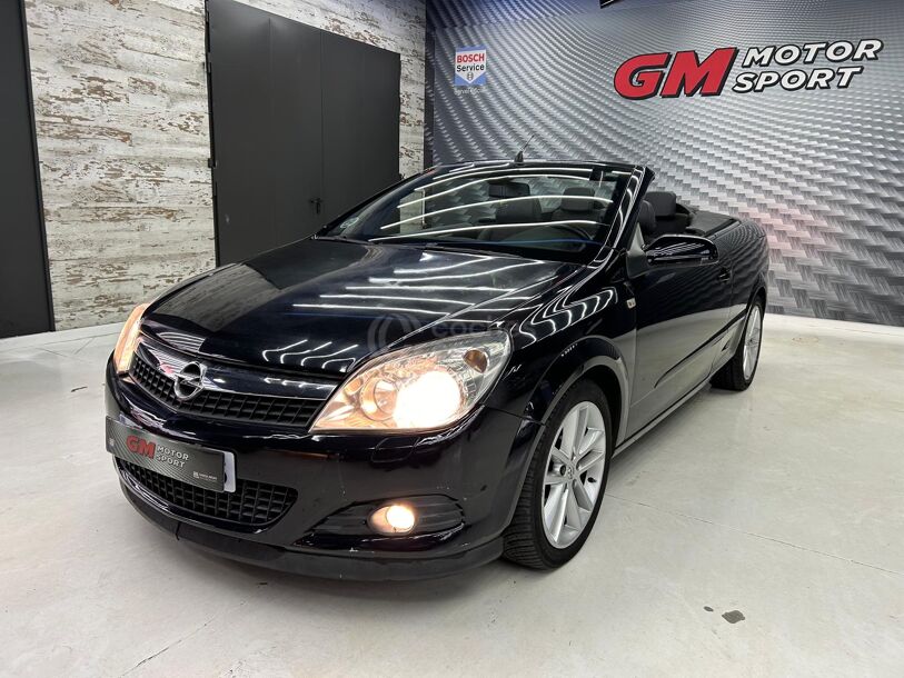 Foto del OPEL Astra Twin Top 1.9CDTi Enjoy