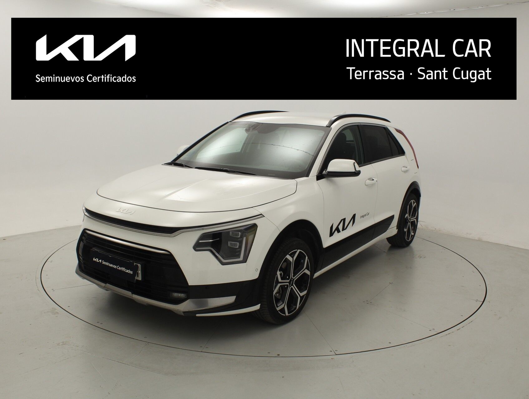 KIA Niro (1.6 HEV Emotion) en Barcelona