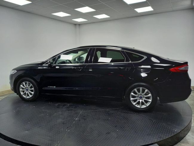 Foto del FORD Mondeo Sedán 2.0 HEV Titanium