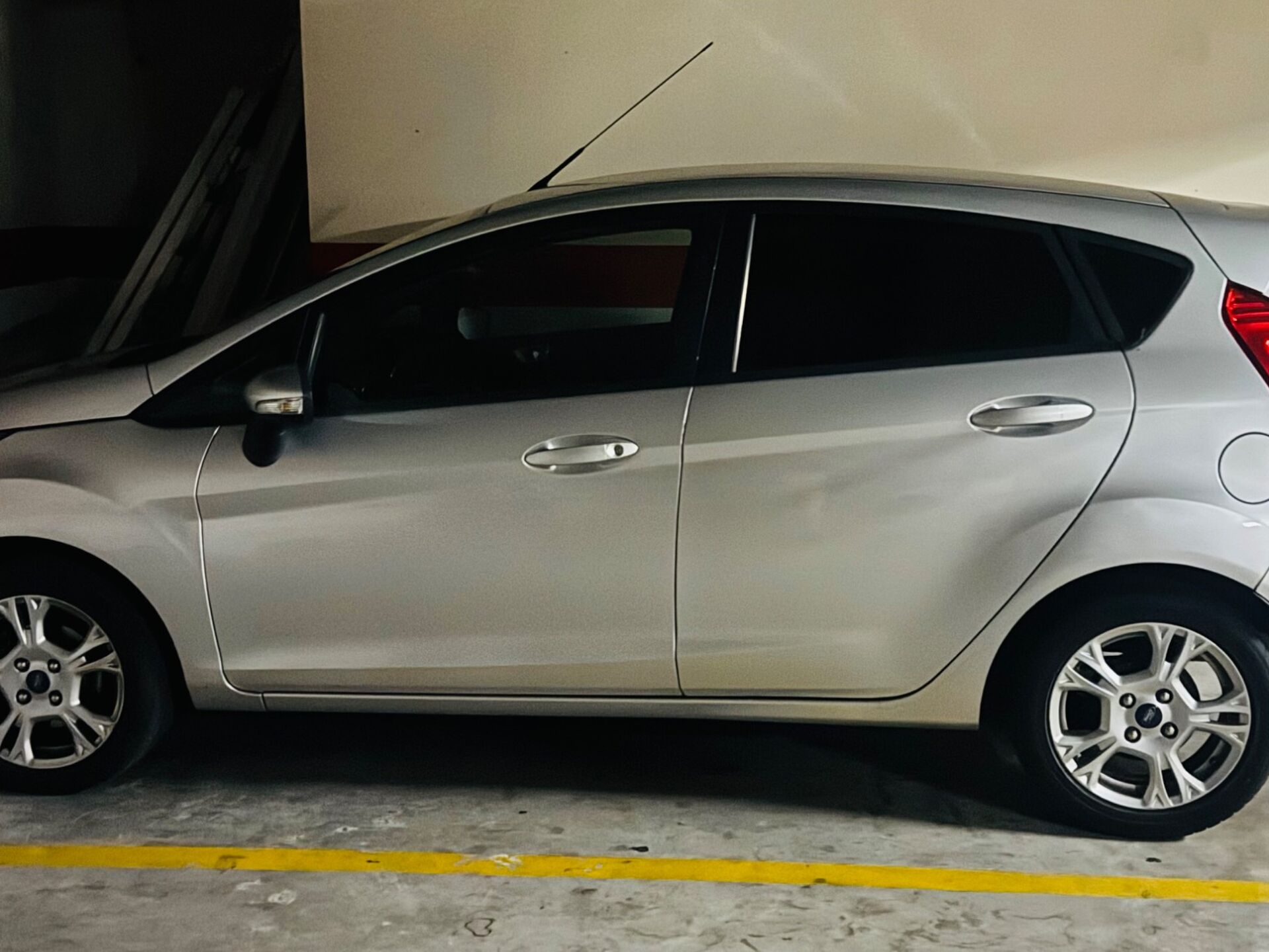 Imagen 3 de FORD Fiesta