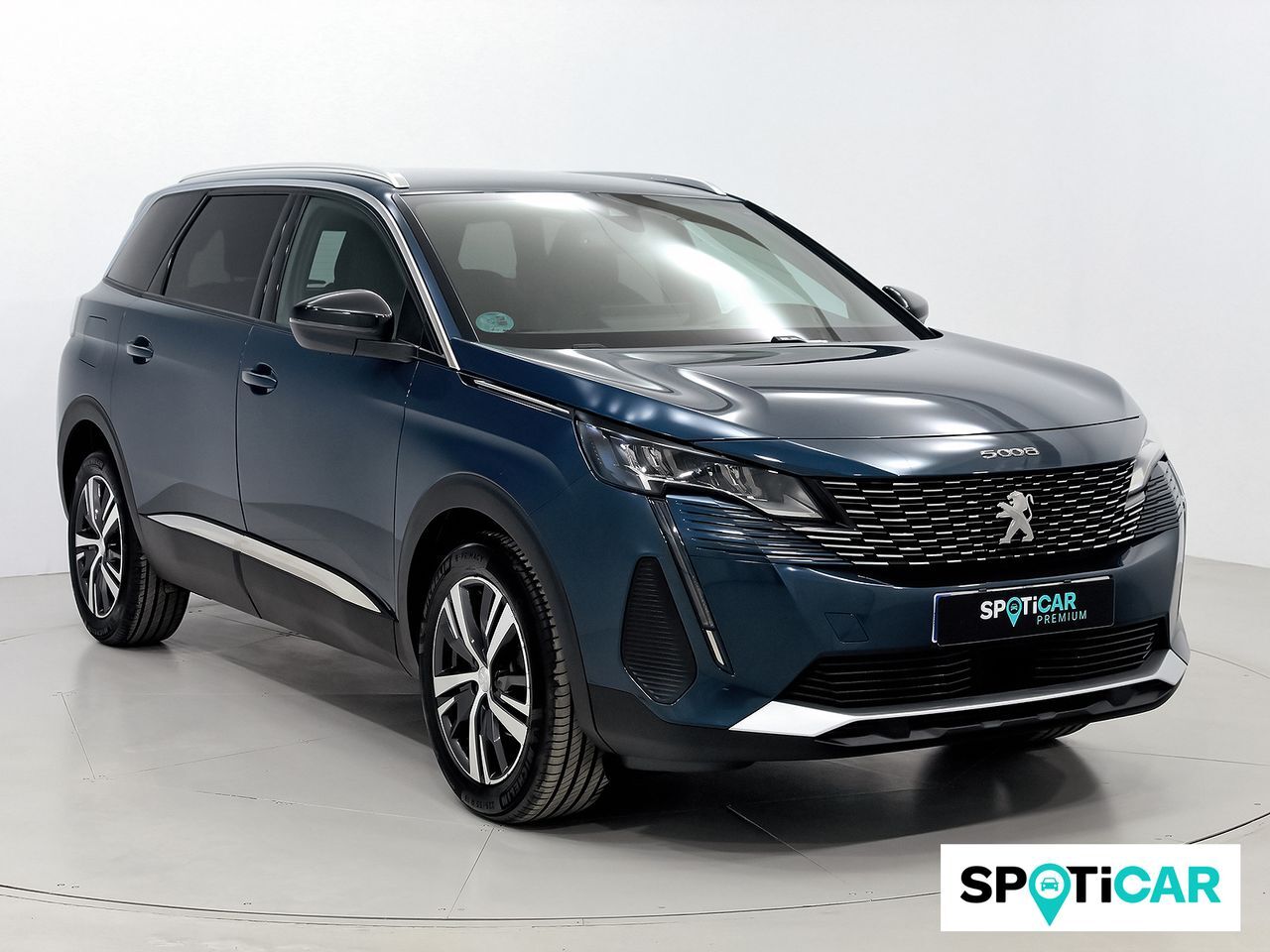 PEUGEOT 5008 (1.2 PureTech 96KW S&S Allure Pack) en Barcelona