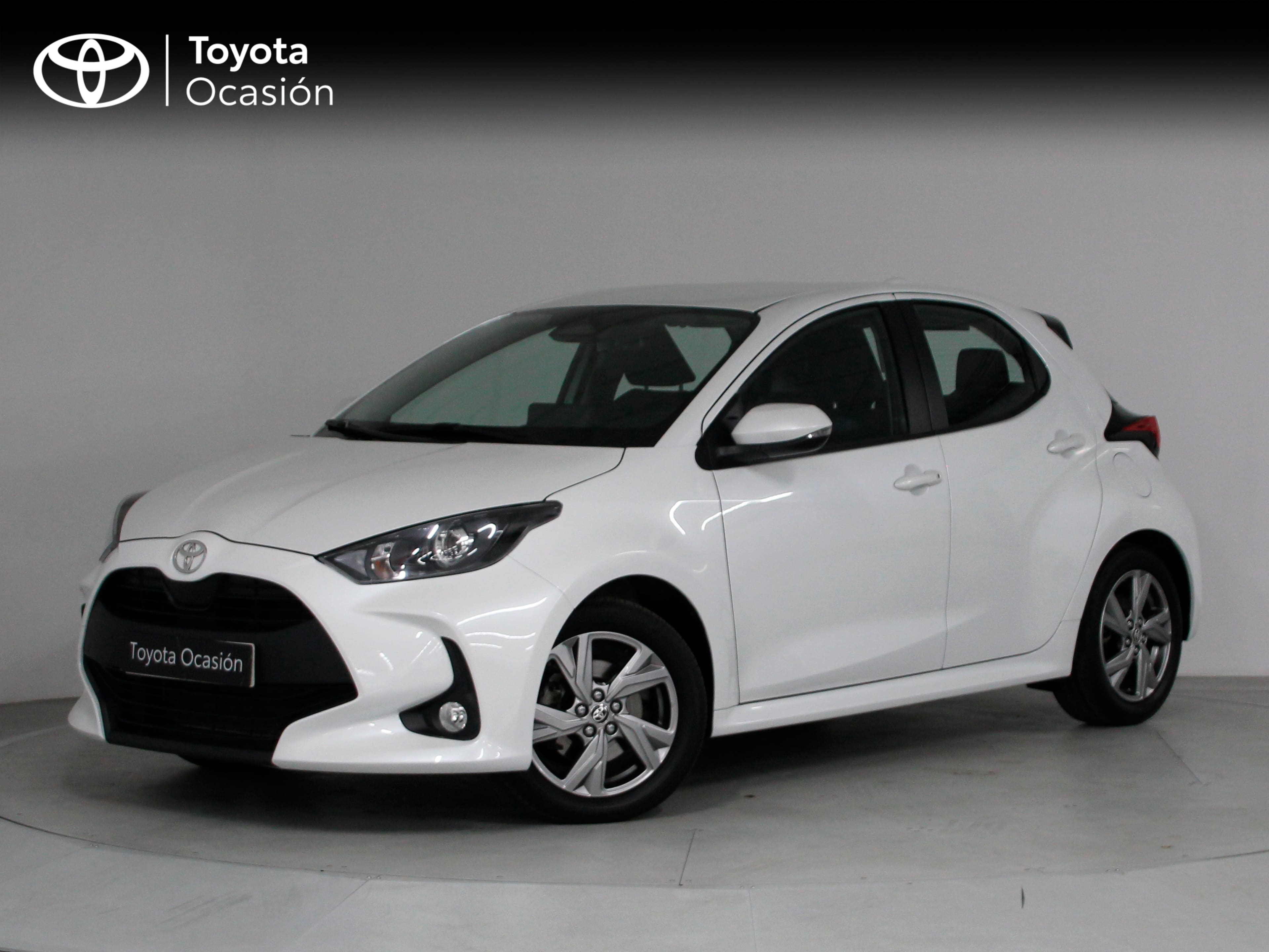 TOYOTA Yaris (1.5 120H Active Plus) en Barcelona