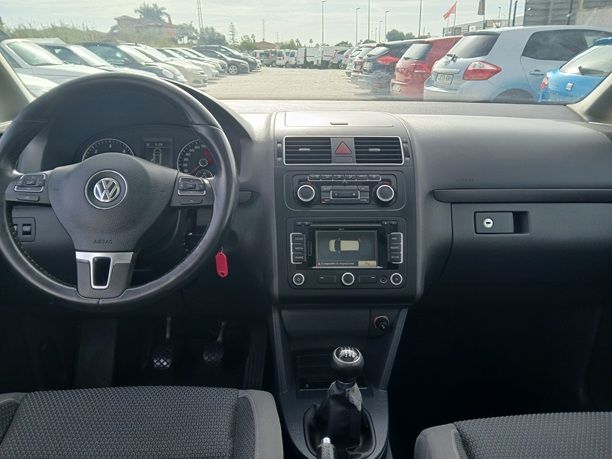 Foto del VOLKSWAGEN Touran 1.6TDI Advance 105