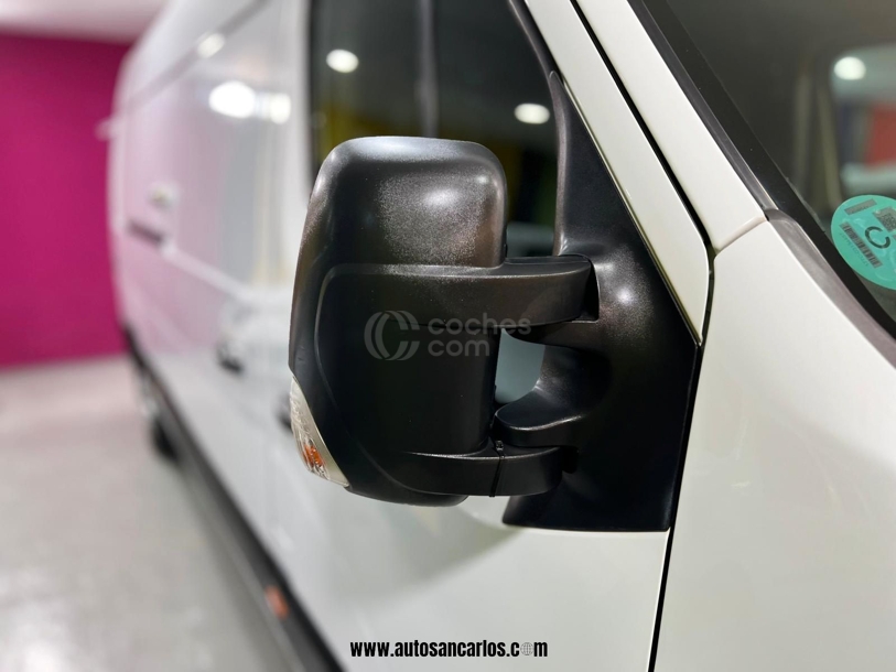 Foto del NISSAN NV400 Fg. 2.3dCi 130 L3H2 3.5T FWD Comfort