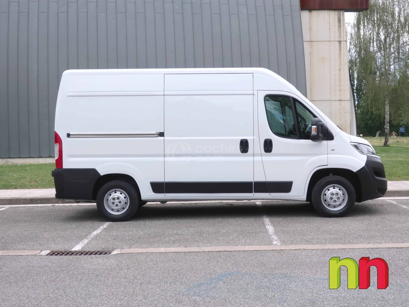 Foto del FIAT Ducato Fg. 30 2.0Mjt LPEGR Medio 85kW