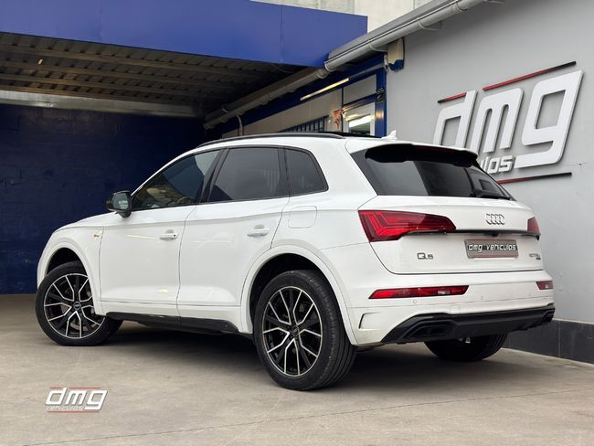 Foto del AUDI Q5 50 TFSIe Black line quattro-ultra S tronic